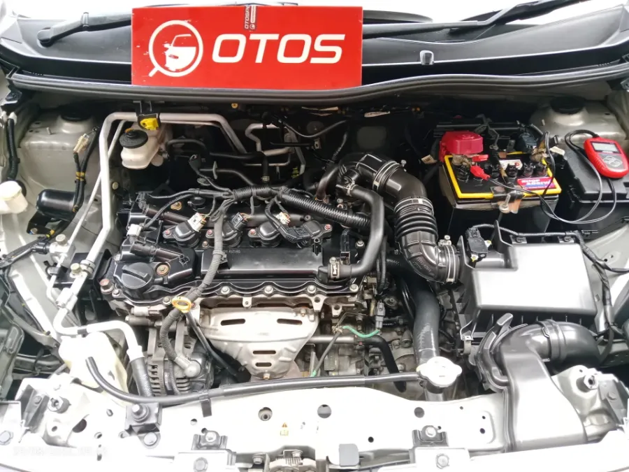 Foto Mobil Bekas Mesin Toyota Avanza 1.3 E tahun 2022