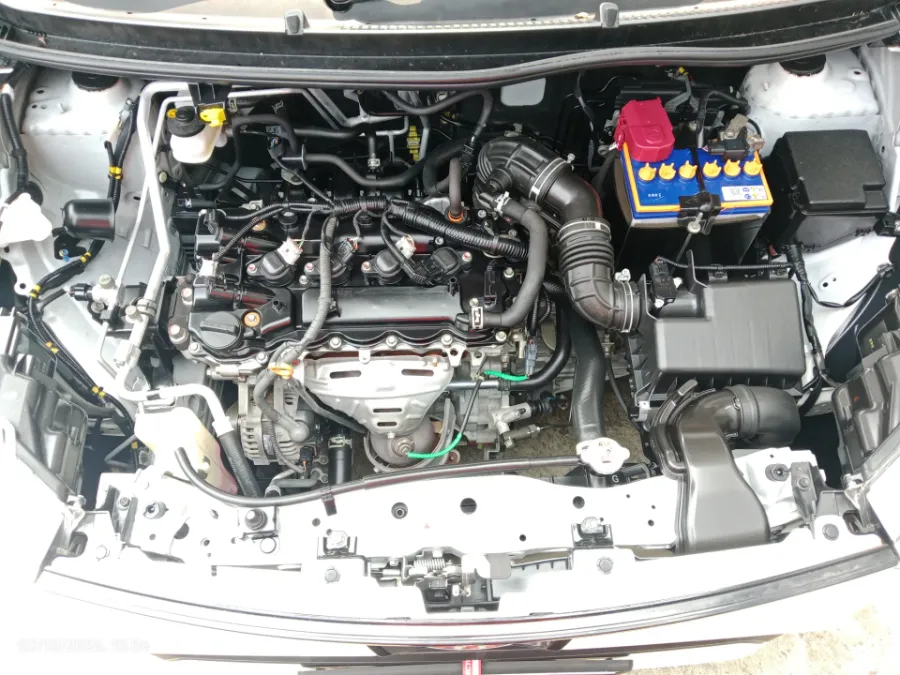 Foto Mobil Bekas Mesin Toyota Avanza 1.3 E tahun 2022