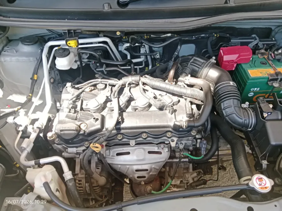 Foto Mobil Bekas Mesin Toyota Avanza 1.3 E tahun 2023