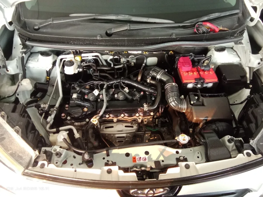 Foto Mobil Bekas Mesin Toyota Avanza 1.3 E tahun 2024