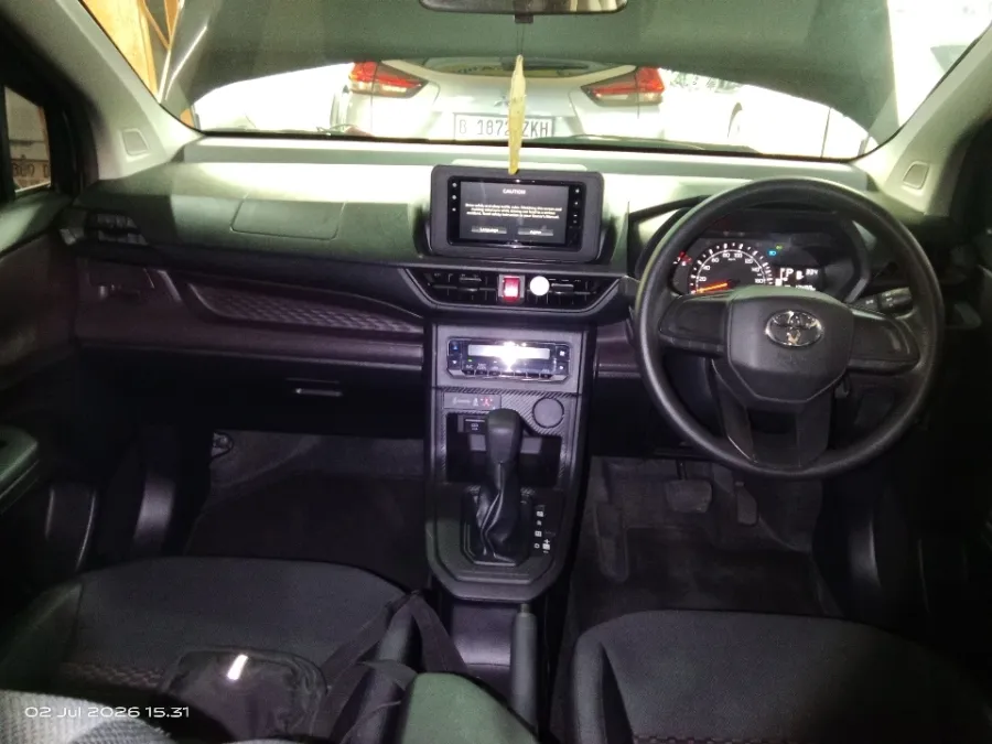 Foto Mobil Bekas Dashboard Toyota Avanza 1.3 E tahun 2025