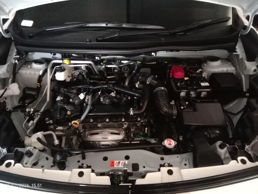 Foto Mobil Bekas Mesin Toyota Avanza 1.3 E tahun 2026