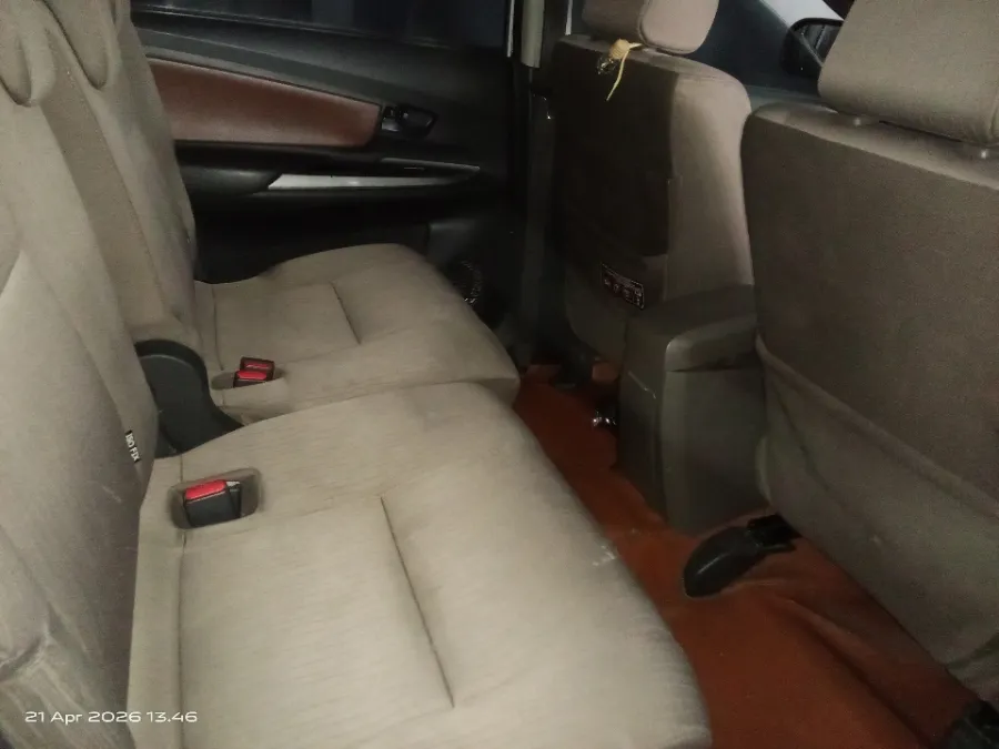 Foto Mobil Bekas Kabin Belakang Toyota Avanza 1.3 G tahun 2015