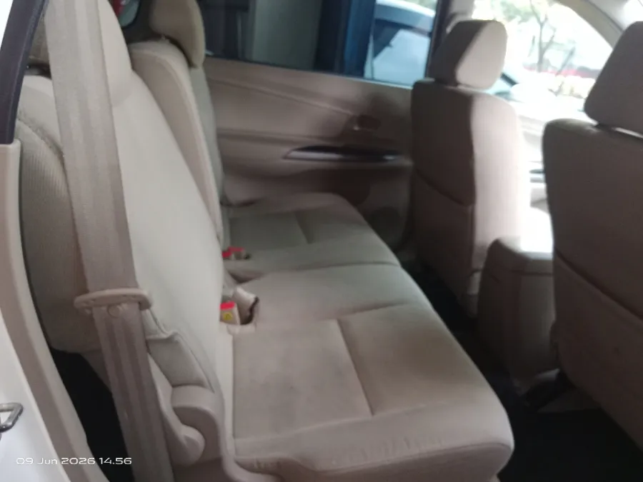 Foto Mobil Bekas Kabin Belakang Toyota Avanza 1.3 G tahun 2015