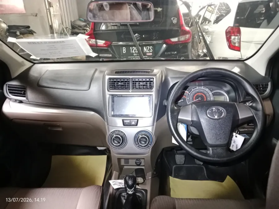 Foto Mobil Bekas Dashboard Toyota Avanza 1.3 G tahun 2016