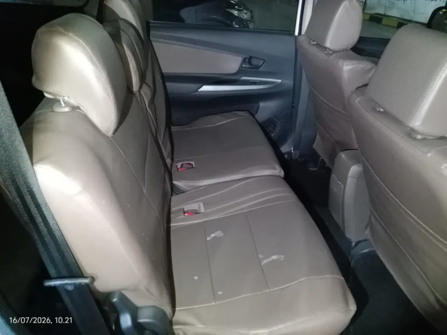 Foto Mobil Bekas Kabin Belakang Toyota Avanza 1.3 G tahun 2017