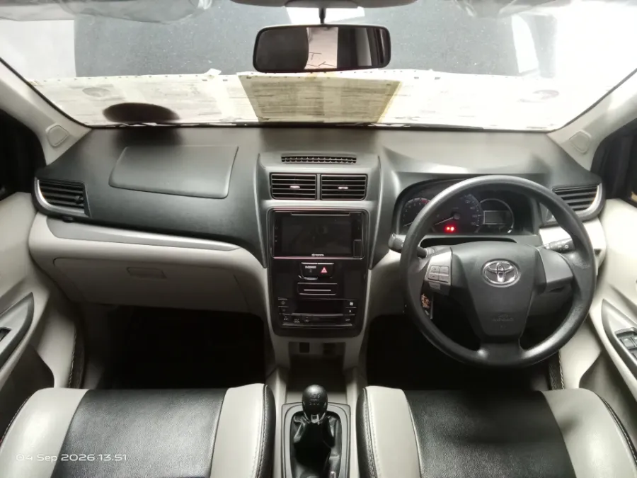 Foto Mobil Bekas Dashboard Toyota Avanza 1.3 G tahun 2019