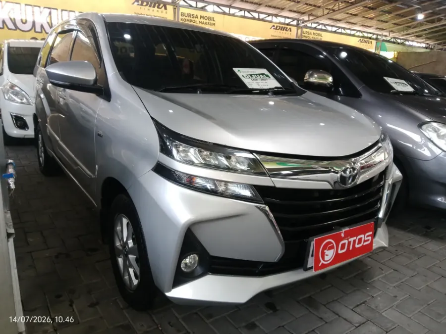 Foto Mobil Bekas Kanan Depan Toyota Avanza 1.3 G tahun 2019