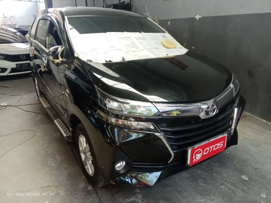 Foto Mobil Bekas Kanan Depan Toyota Avanza 1.3 G tahun 2019