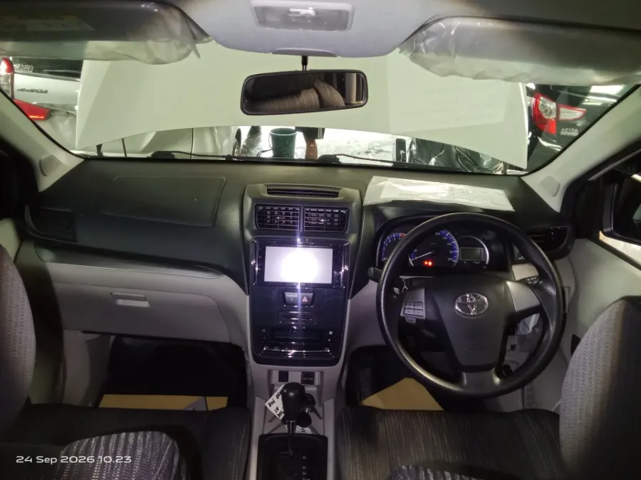 Foto Mobil Bekas Dashboard Toyota Avanza 1.3 G tahun 2020