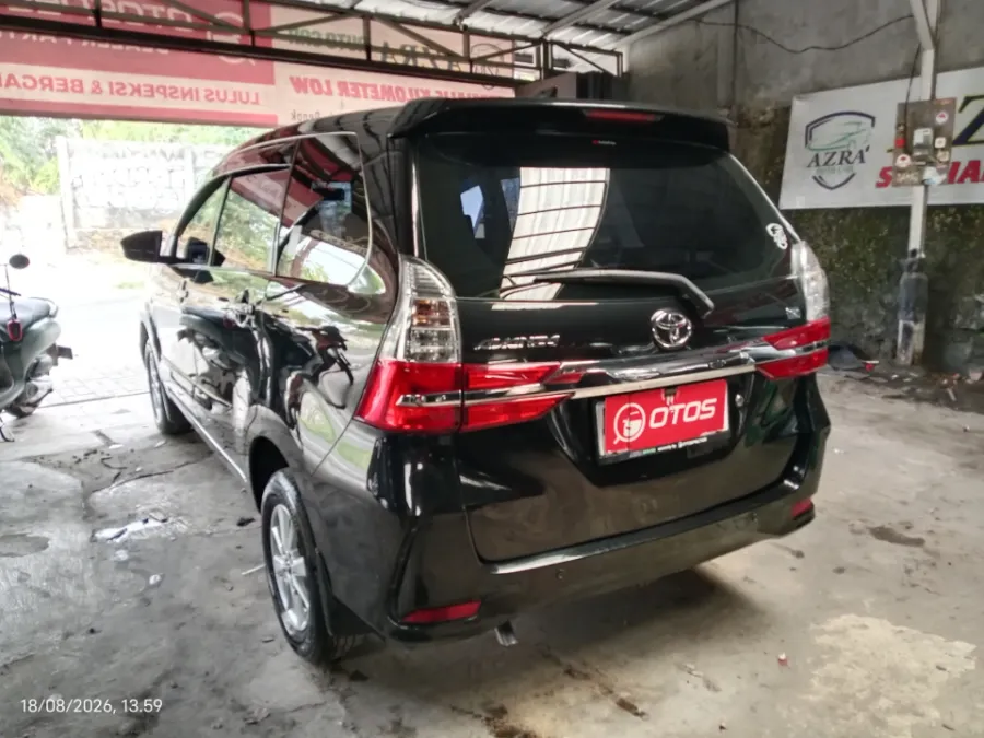 Foto Mobil Bekas Kiri Belakang Toyota Avanza 1.3 G tahun 2020