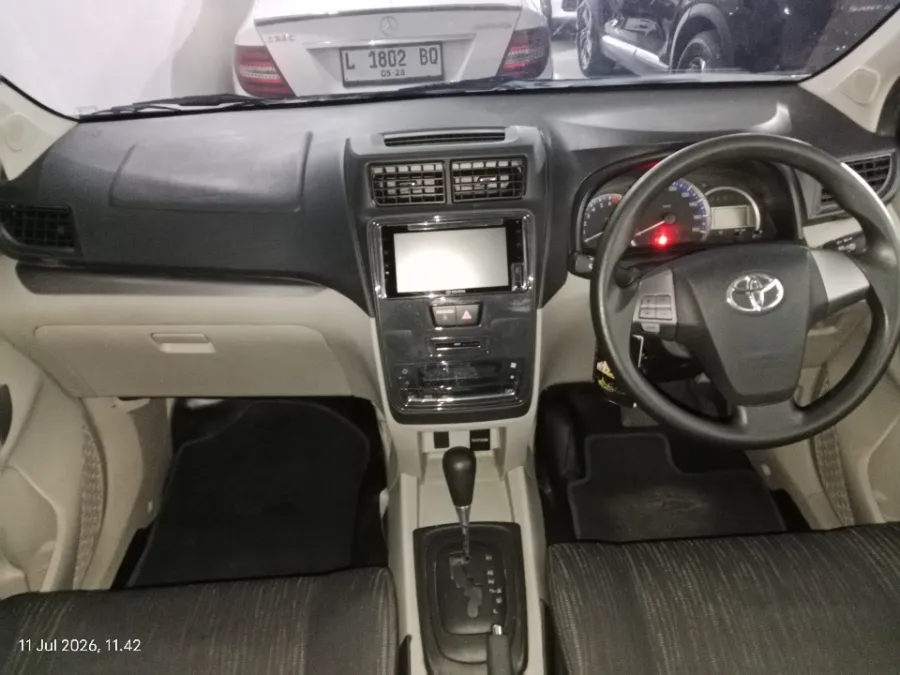 Foto Mobil Bekas Dashboard Toyota Avanza 1.3 G tahun 2021
