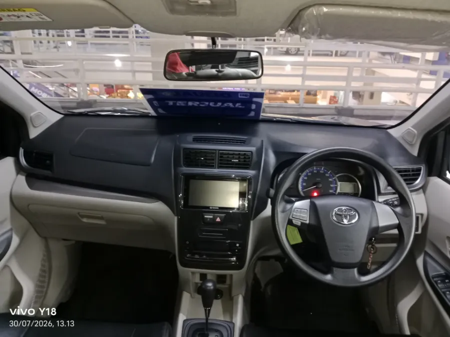 Foto Mobil Bekas Dashboard Toyota Avanza 1.3 G tahun 2021