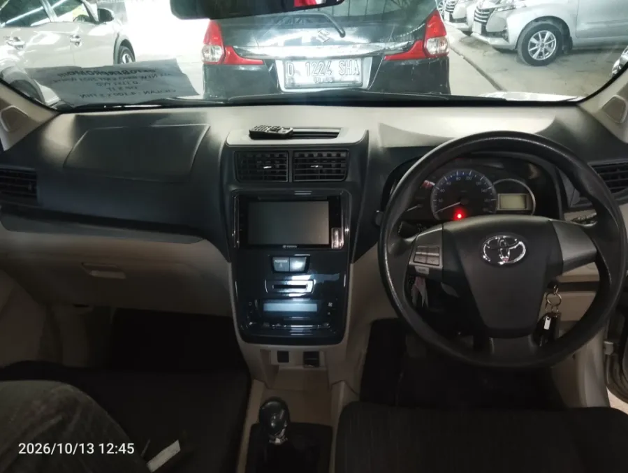 Foto Mobil Bekas Dashboard Toyota Avanza 1.3 G tahun 2021