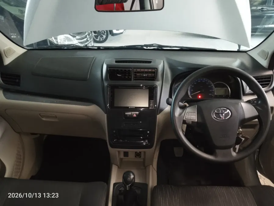 Foto Mobil Bekas Dashboard Toyota Avanza 1.3 G tahun 2021