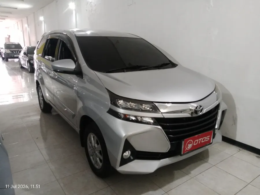 Foto Mobil Bekas Kanan Depan Toyota Avanza 1.3 G tahun 2021