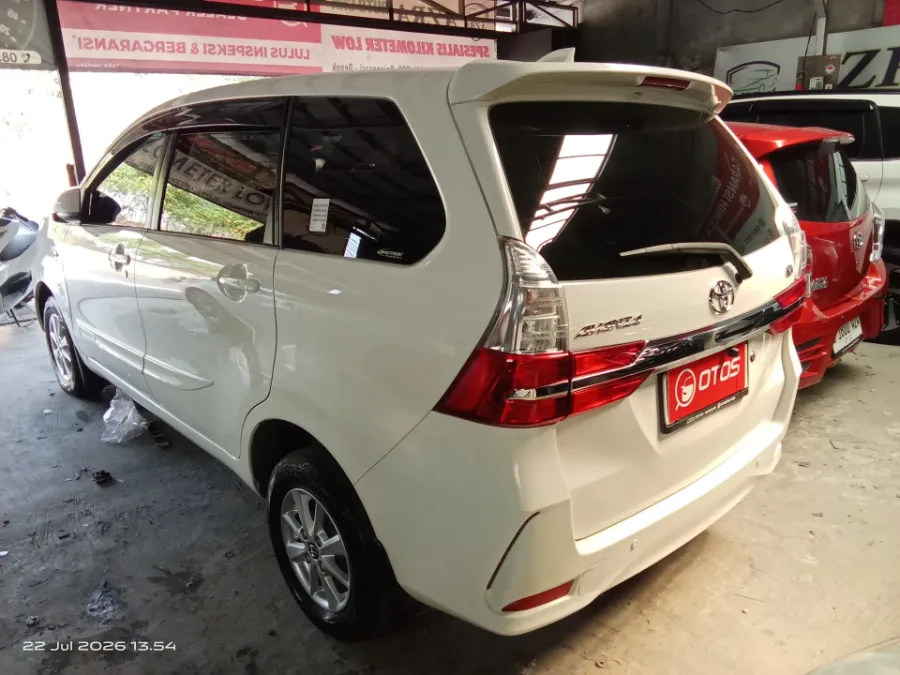 Foto Mobil Bekas Kiri Belakang Toyota Avanza 1.3 G tahun 2021