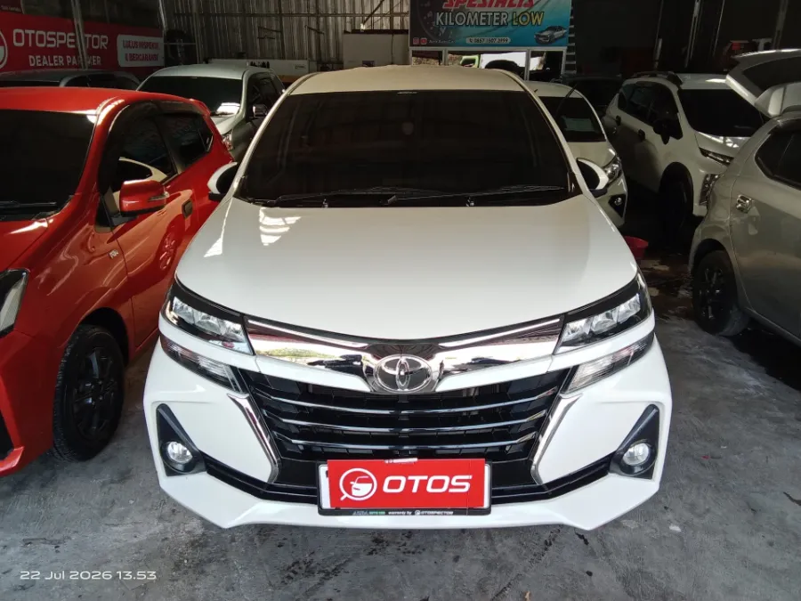 Foto Mobil Bekas Tampak Depan Toyota Avanza 1.3 G tahun 2021