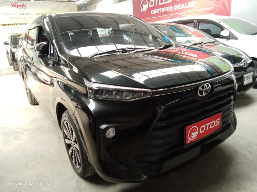 Foto Mobil Bekas Kanan Depan Toyota Avanza 1.5 G tahun 2021