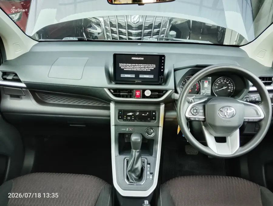 Foto Mobil Bekas Dashboard Toyota Avanza 1.5 G tahun 2022