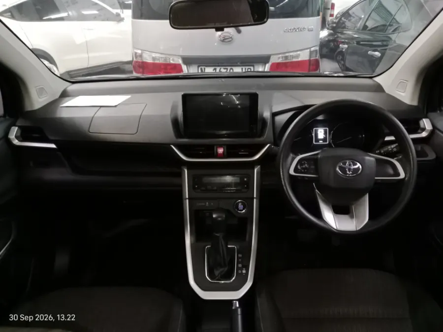 Foto Mobil Bekas Dashboard Toyota Avanza 1.5 G tahun 2022