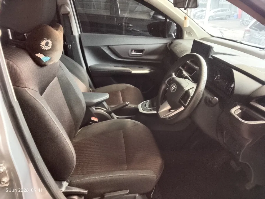 Foto Mobil Bekas Kabin Depan Toyota Avanza 1.5 G tahun 2022