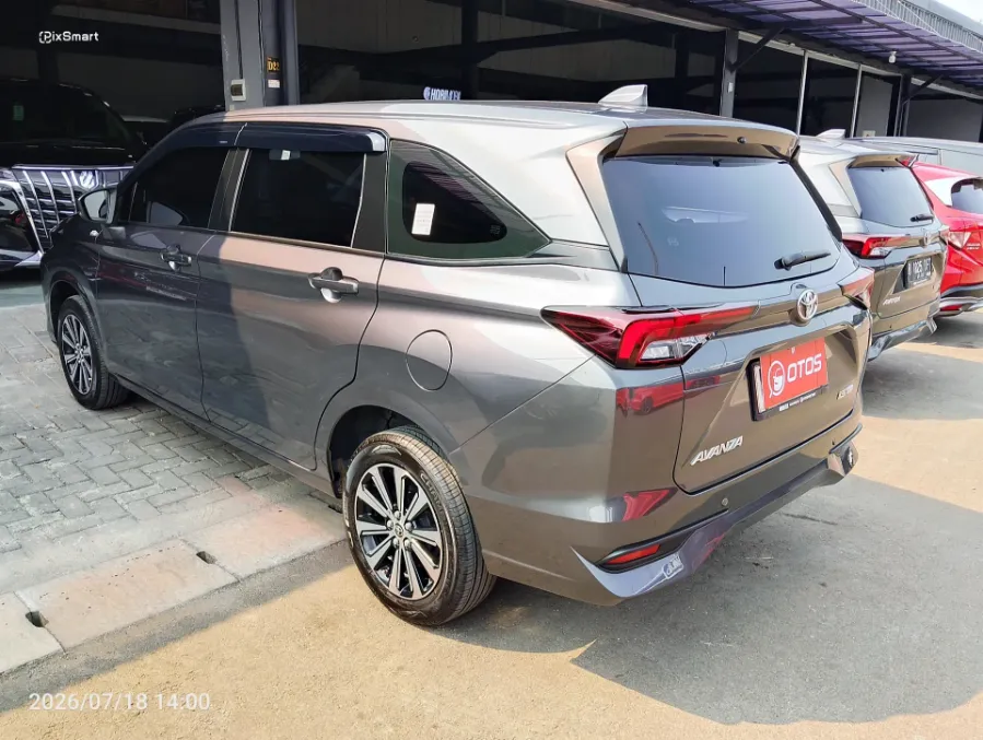 Foto Mobil Bekas Kiri Belakang Toyota Avanza 1.5 G tahun 2022