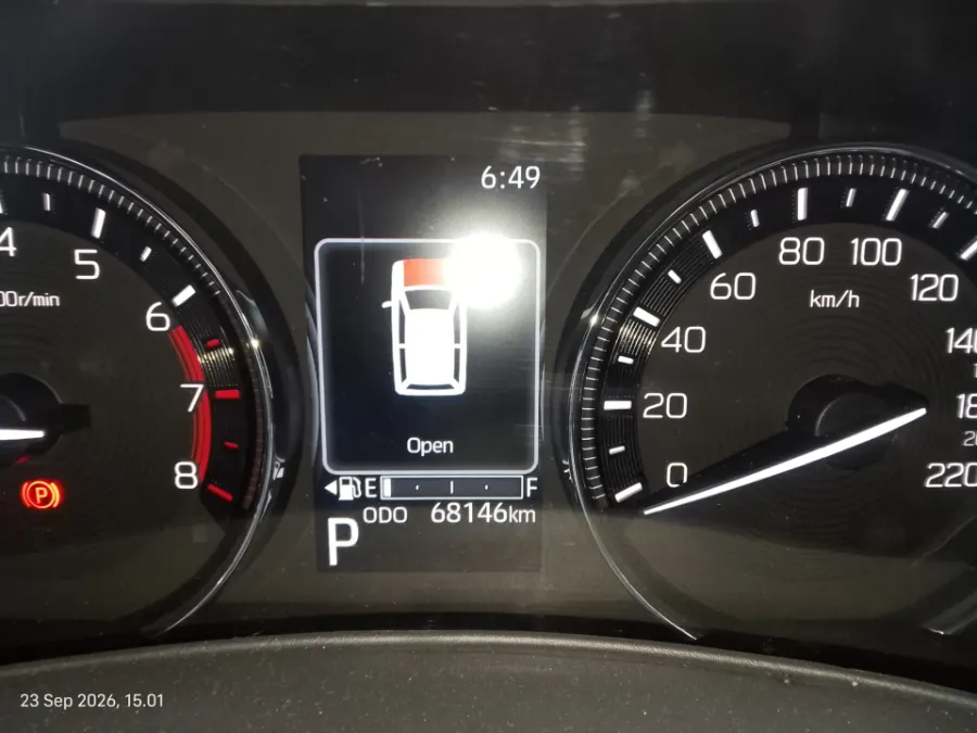Foto Mobil Bekas Odometer Toyota Avanza 1.5 G tahun 2022