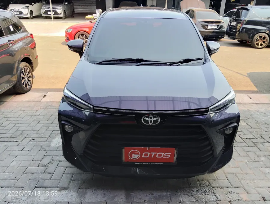 Foto Mobil Bekas Tampak Depan Toyota Avanza 1.5 G tahun 2022