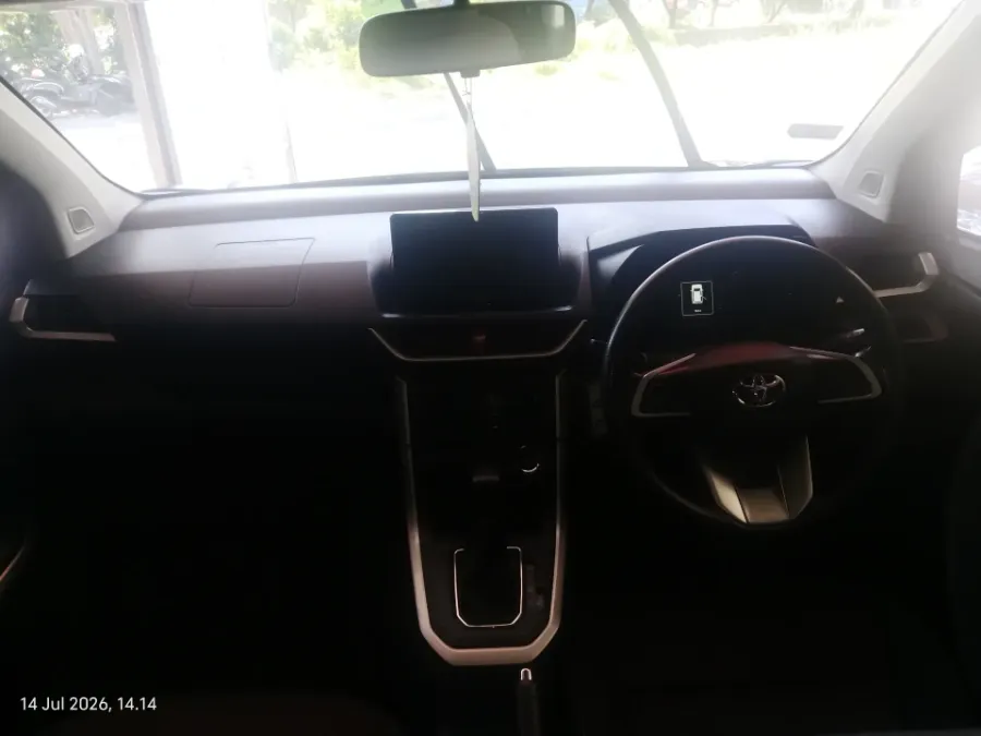 Foto Mobil Bekas Dashboard Toyota Avanza 1.5 G tahun 2023