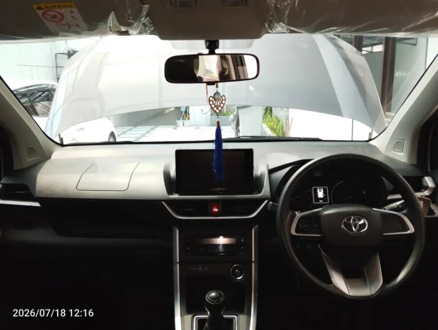 Foto Mobil Bekas Dashboard Toyota Avanza 1.5 G tahun 2023