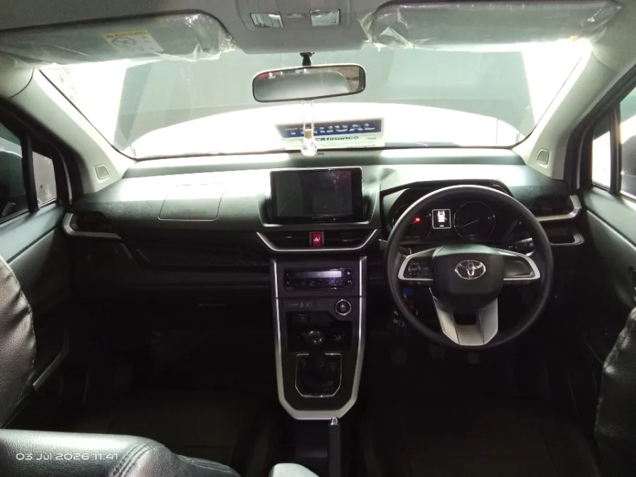 Foto Mobil Bekas Dashboard Toyota Avanza 1.5 G tahun 2023