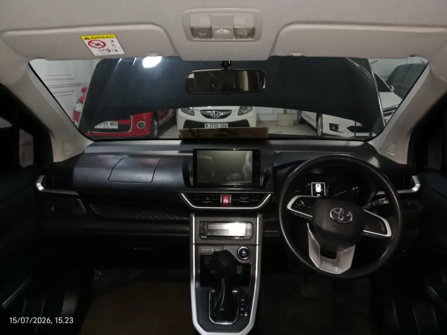 Foto Mobil Bekas Dashboard Toyota Avanza 1.5 G tahun 2023