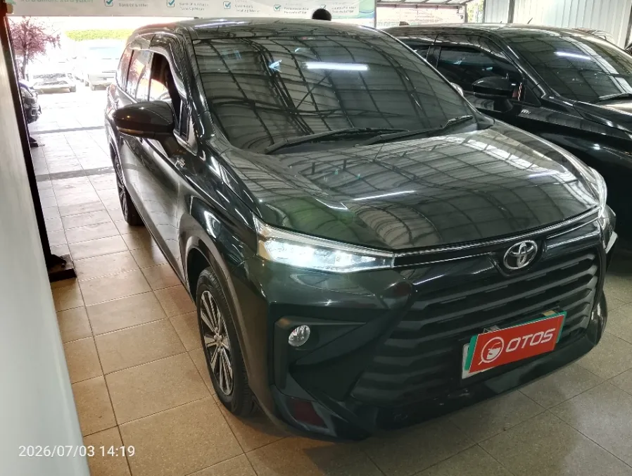 Foto Mobil Bekas Kanan Depan Toyota Avanza 1.5 G tahun 2023