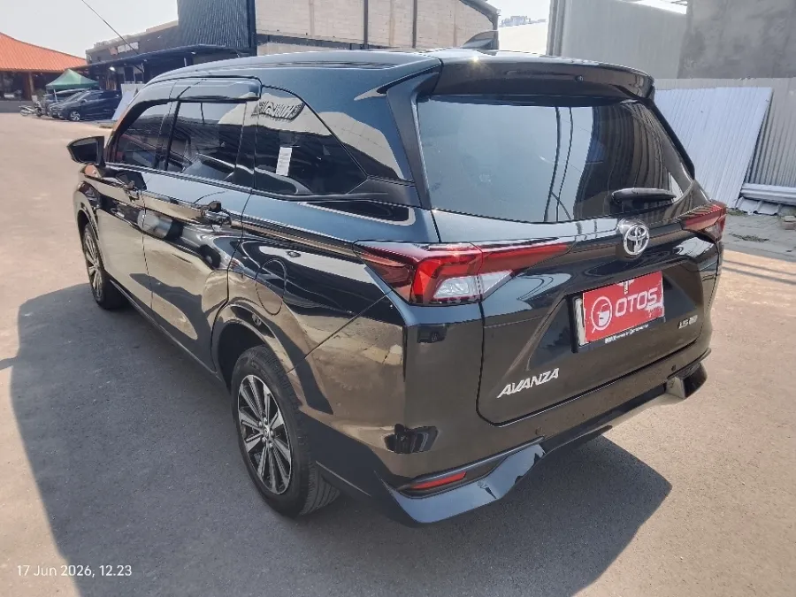 Foto Mobil Bekas Kiri Belakang Toyota Avanza 1.5 G tahun 2023