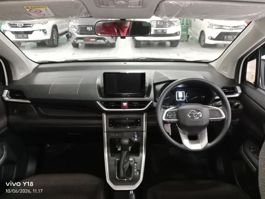 Foto Mobil Bekas Dashboard Toyota Avanza 1.5 G tahun 2024