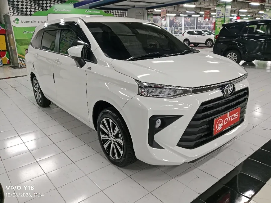 Foto Mobil Bekas Kanan Depan Toyota Avanza 1.5 G tahun 2024