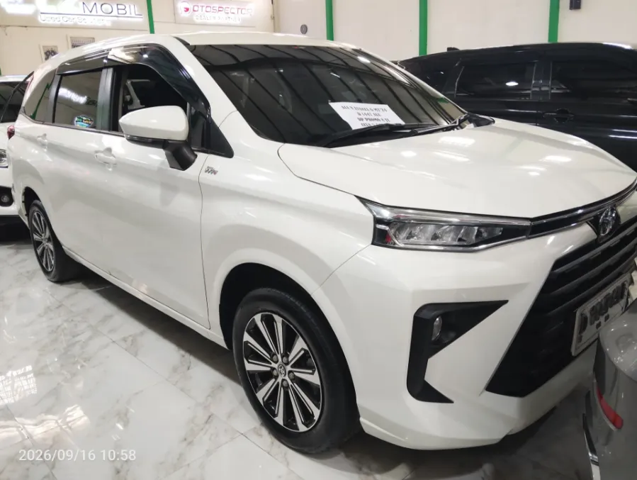 Foto Mobil Bekas Kanan Depan Toyota Avanza 1.5 G tahun 2024