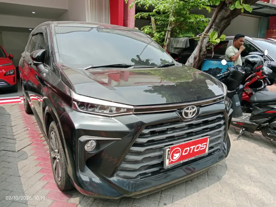 Foto Mobil Bekas Kanan Depan Toyota Avanza 1.5 G tahun 2024