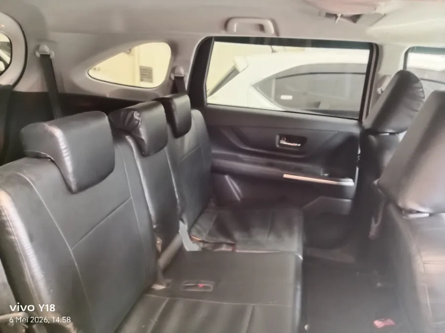 Foto Mobil Bekas Kabin Belakang Toyota Avanza 1.5 G tahun 2025