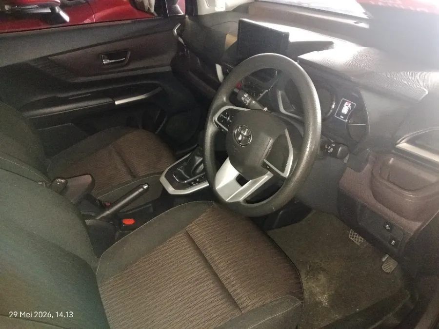 Foto Mobil Bekas Kabin Depan Toyota Avanza 1.5 G Luxury tahun 2021