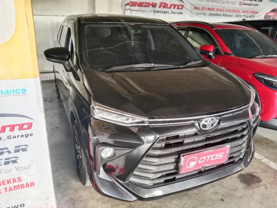 Foto Mobil Bekas Kanan Depan Toyota Avanza 1.5 G Luxury tahun 2021