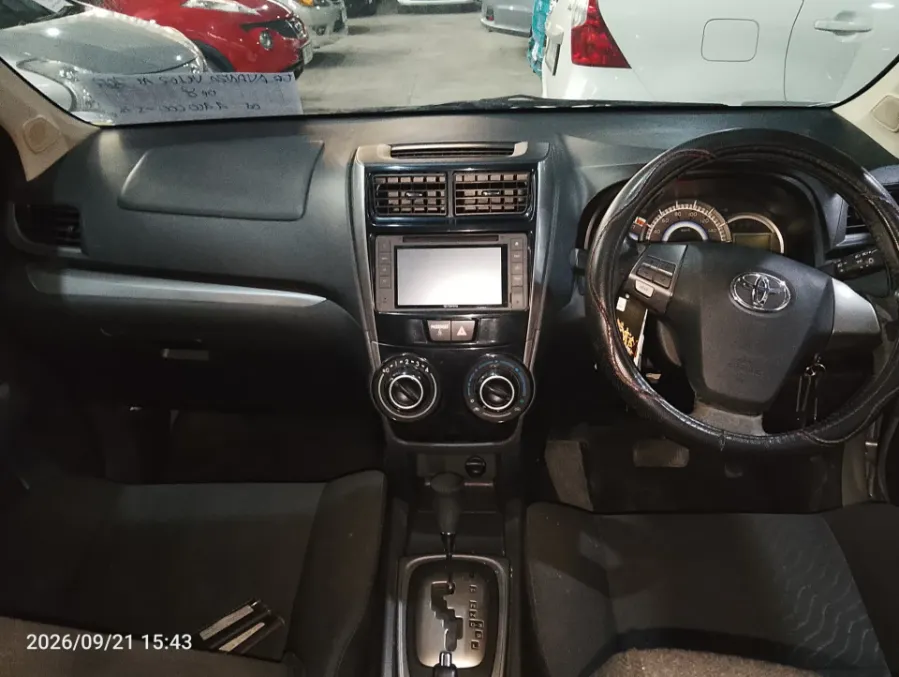 Foto Mobil Bekas Dashboard Toyota Avanza 1.5 Veloz tahun 2017