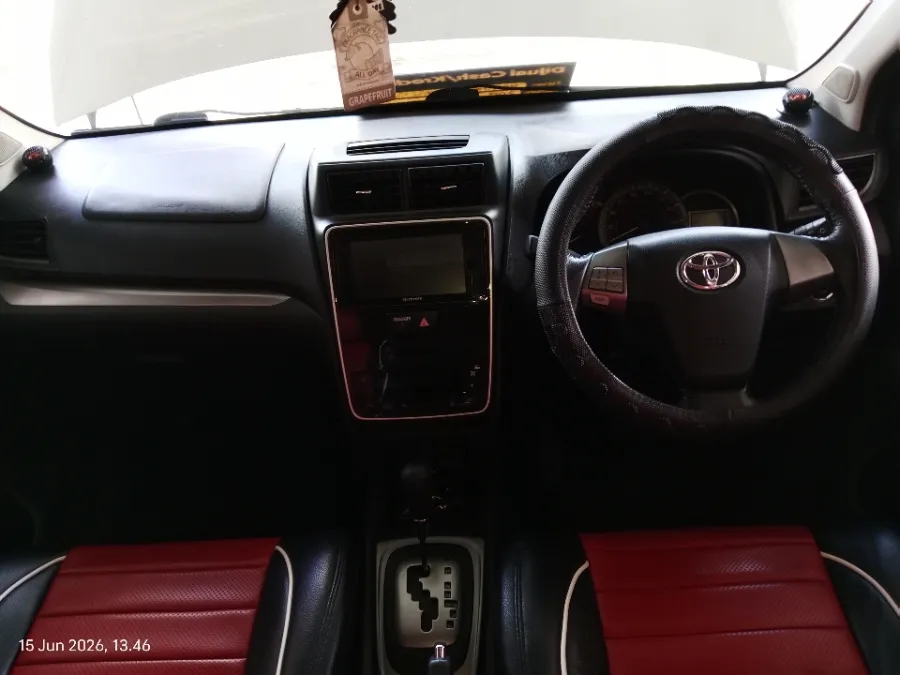 Foto Mobil Bekas Dashboard Toyota Avanza 1.5 Veloz tahun 2019