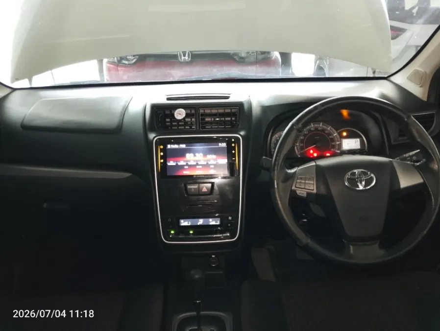 Foto Mobil Bekas Dashboard Toyota Avanza 1.5 Veloz tahun 2019