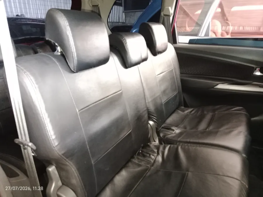 Foto Mobil Bekas Kabin Belakang Toyota Avanza 1.5 Veloz tahun 2019