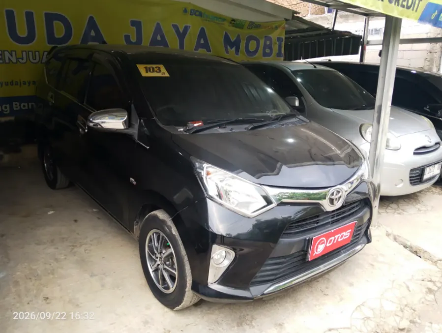 Foto Mobil Bekas Kanan Depan Toyota Calya 1.2 G tahun 2016