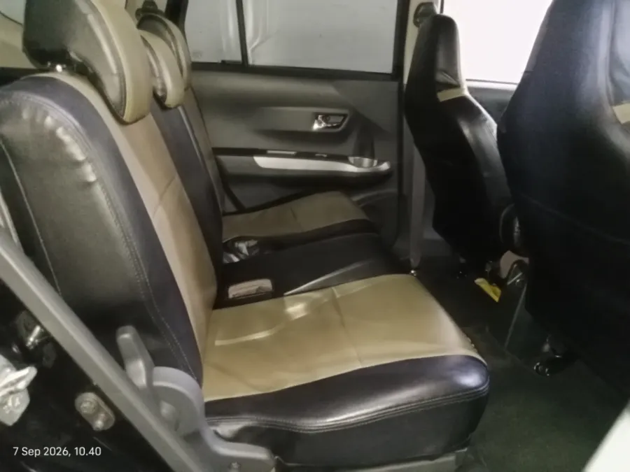 Foto Mobil Bekas Kabin Belakang Toyota Calya 1.2 G tahun 2017
