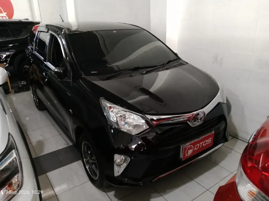 Foto Mobil Bekas Kanan Depan Toyota Calya 1.2 G tahun 2017