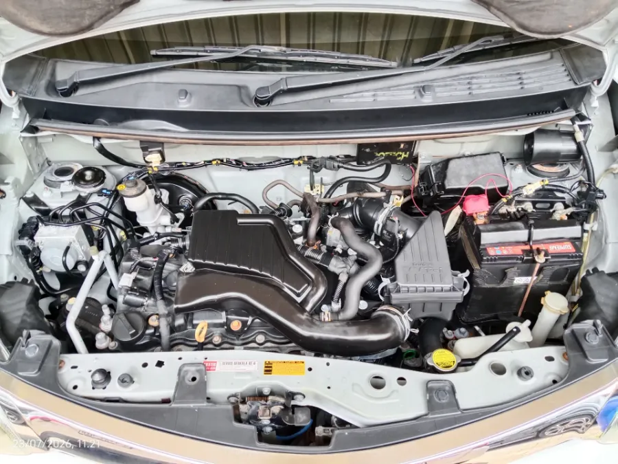 Foto Mobil Bekas Mesin Toyota Calya 1.2 G tahun 2017